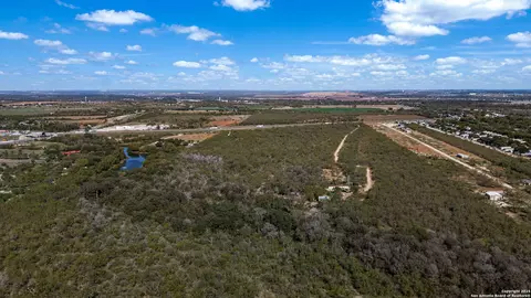 View/Area - 14350 Interstate 35, Von Ormy, TX 78073 photo 9 of 14