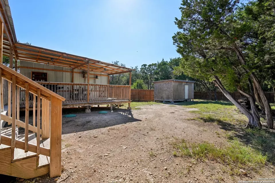 Exterior - 636 Skyline Dr, Bandera, TX 78003 photo 7 of 9