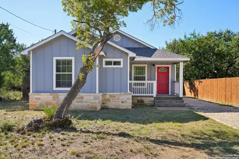 Exterior - 636 Skyline Dr, Bandera, TX 78003 photo 1 of 9