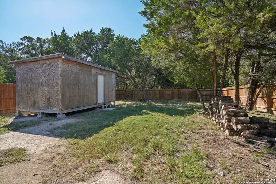 Exterior - 636 Skyline Dr, Bandera, TX 78003 photo 9 of 9