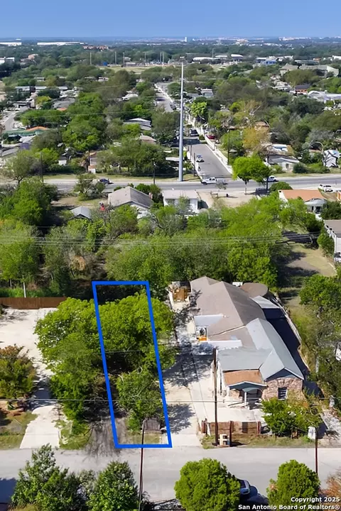 823 Romero, San Antonio, TX 78237