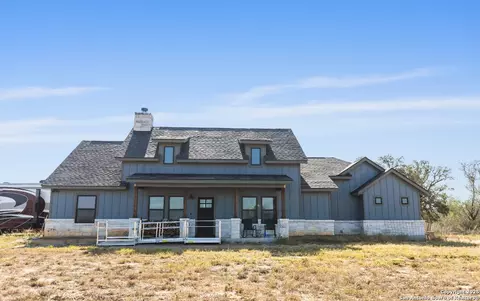 345 Pr Two A Ln, Poteet, TX 78065