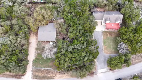 1237 Springwater, Canyon Lake, TX 78133
