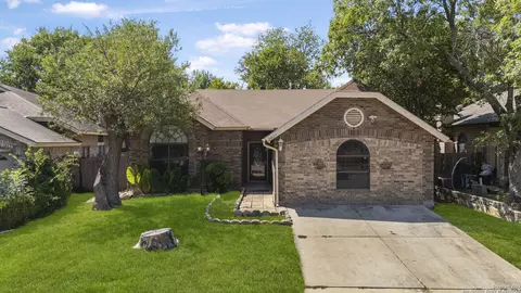 2827 Coast Pln, San Antonio, TX 78245