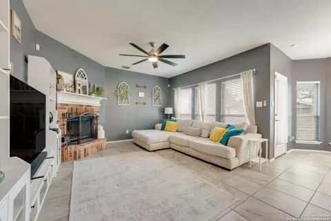6006 Lakefront St, San Antonio, TX 78222