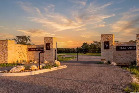 312 Dark Sky Path, Kerrville, TX 78028