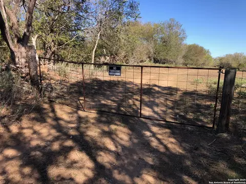 0 Single Oak Rd, Seguin, TX 78155
