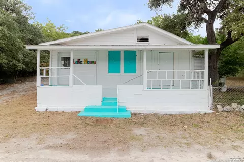 12242 12244 Park Road 37, Lakehills, TX 78063