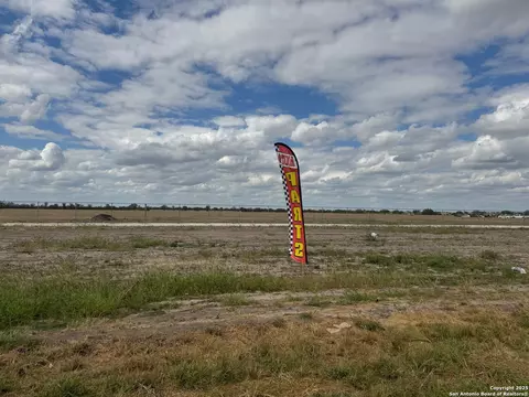 lot2 Summerwood Ln, La Pryor, TX 78872
