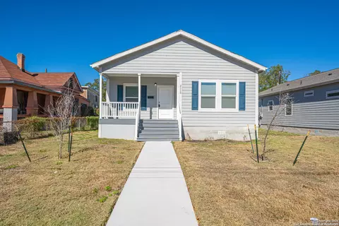 2115 W Houston, San Antonio, TX 78207