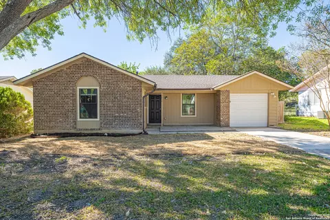 7814 Oak Frst, Live Oak, TX 78233