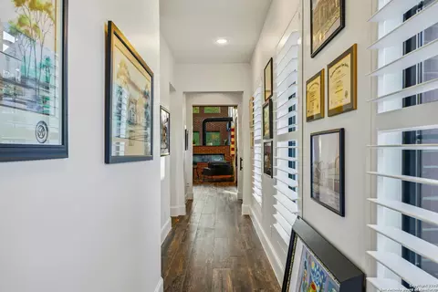 Entry Way - 20053 Scenic Loop Rd, Helotes, TX 78023 photo 2 of 2