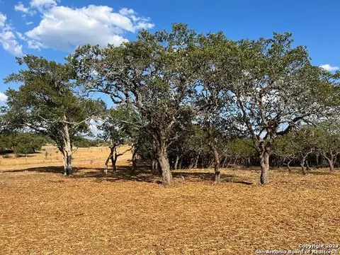 235 W Cambridge Rd, Wimberley, TX 78676