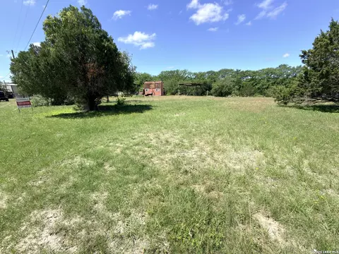 664 River Bend Rd, Bandera, TX 78003