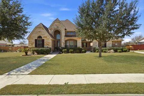 6934 Laura Hts, Schertz, TX 78154