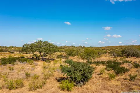 Cr 652 Cr 652, Devine, TX 78016 photo 12