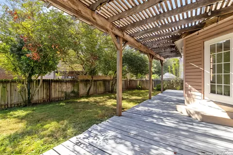 1687 Fir Cir, Schertz, TX 78154