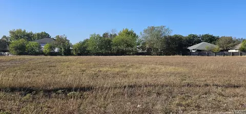 811 Toepperwein, Converse, TX 78109 photo 3