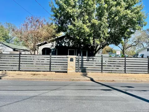 941 Ripford, San Antonio, TX 78225