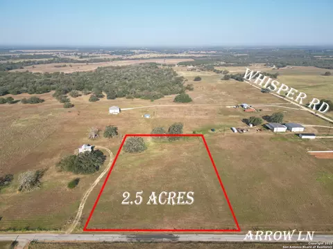 439 Arrow, Luling, TX 78648 photo 4