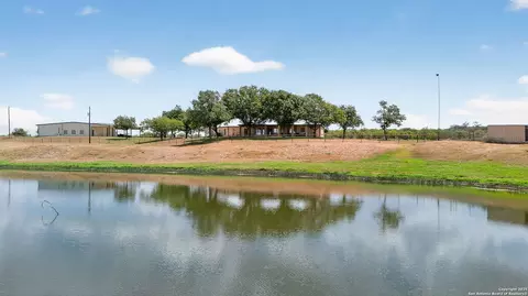 View/Area - 2220 Fm 1343, Devine, TX 78016 photo 1 of 6