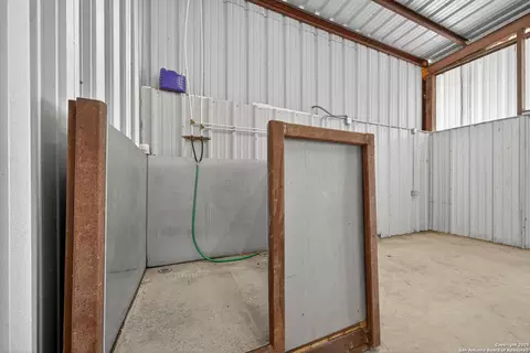 Other - 2220 Fm 1343, Devine, TX 78016 photo 14 of 18