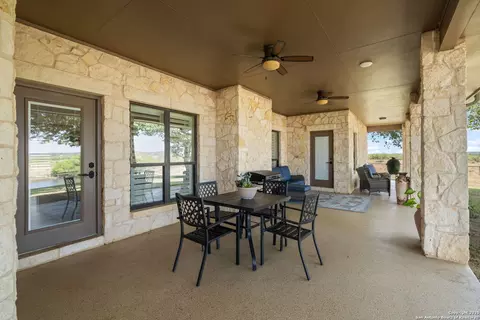 Exterior - 2220 Fm 1343, Devine, TX 78016 photo 3 of 6