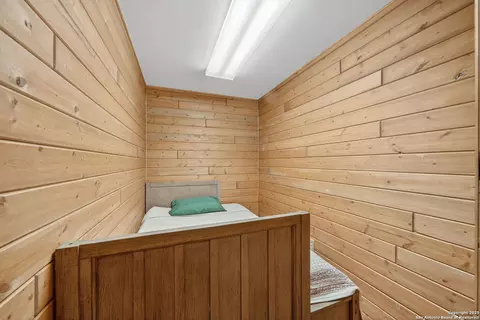 Bedroom - 2220 Fm 1343, Devine, TX 78016 photo 4 of 4