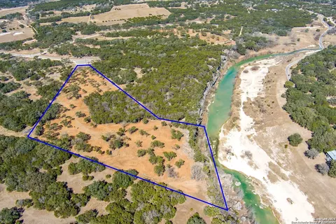 1246 Clearwater Cyn, Bandera, TX 78003