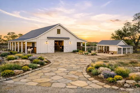 30150 Roadrunner, Bulverde, TX 78163