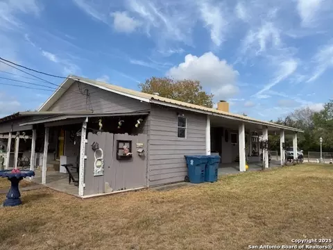 508 E Thornton, Three Rivers, TX 78071 photo 16
