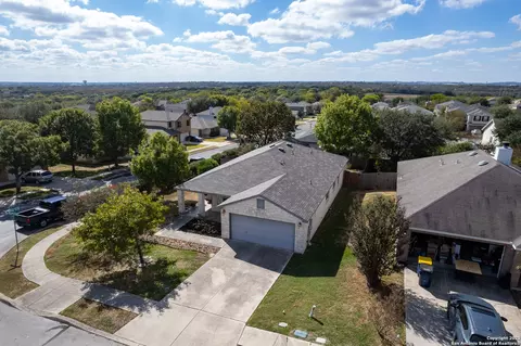 145 Stream Xing, Cibolo, TX 78108