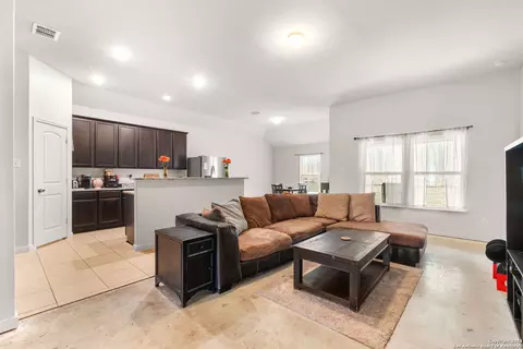 231 Azalea Way, New Braunfels, TX 78132