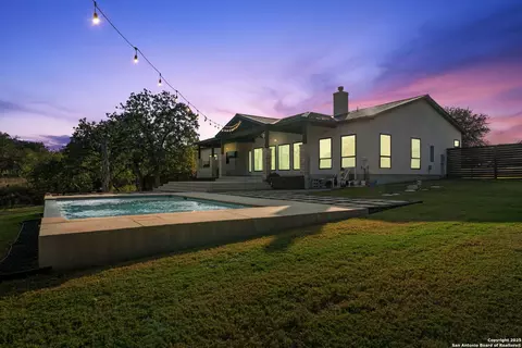 145 Bucks, La Vernia, TX 78121