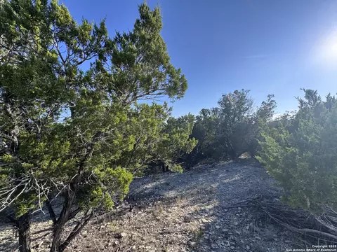205 Centerpoint Rd, Bandera, TX 78003