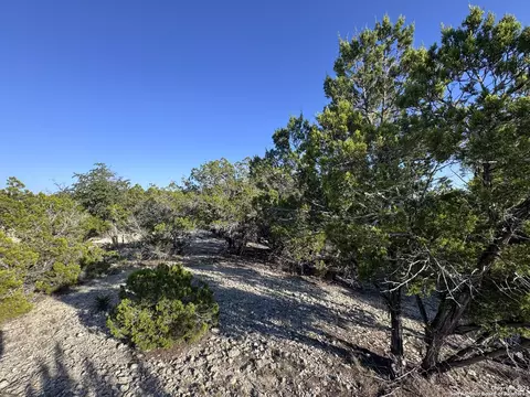 205 Centerpoint Rd, Bandera, TX 78003