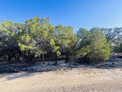 169 Centerpoint Rd, Bandera, TX 78003