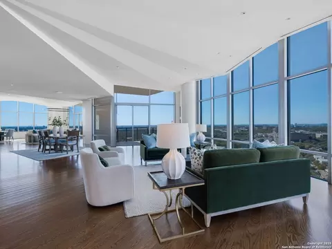 4242 Broadway #2001, San Antonio, TX 78209