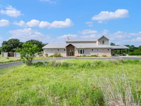497 Cypress Fls, Utopia, TX 78884 photo 7