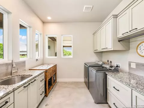 497 Cypress Fls, Utopia, TX 78884 photo 27