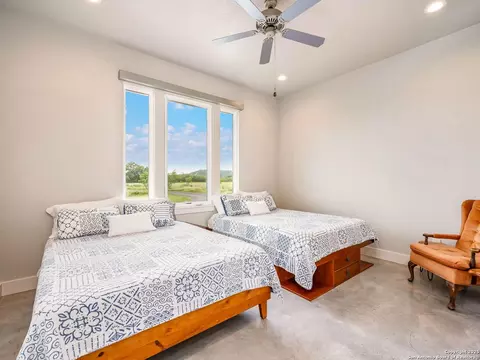 497 Cypress Fls, Utopia, TX 78884 photo 36
