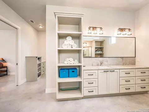 497 Cypress Fls, Utopia, TX 78884 photo 33