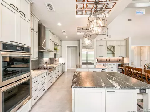 497 Cypress Fls, Utopia, TX 78884 photo 22