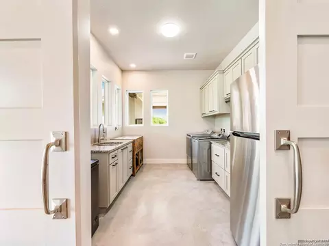 497 Cypress Fls, Utopia, TX 78884 photo 26