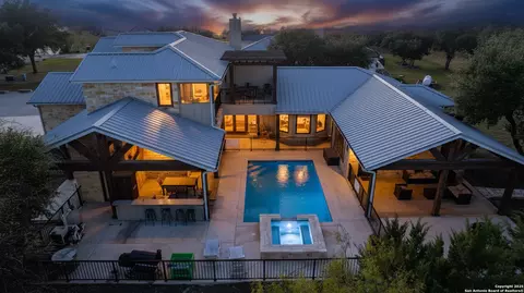 236 Tequila Sunrise, Concan, TX 78838