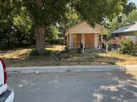 136 Alabama, San Antonio, TX 78203