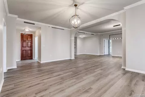 1 Towers Park #717, San Antonio, TX 78209