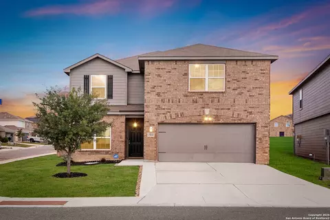 15102 Jetfire, Von Ormy, TX 78073