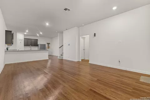 Living - 15102 Jetfire, Von Ormy, TX 78073 photo 4 of 4