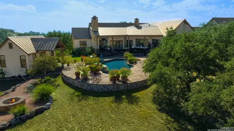 165 Painted Sky, Comfort, TX 78013